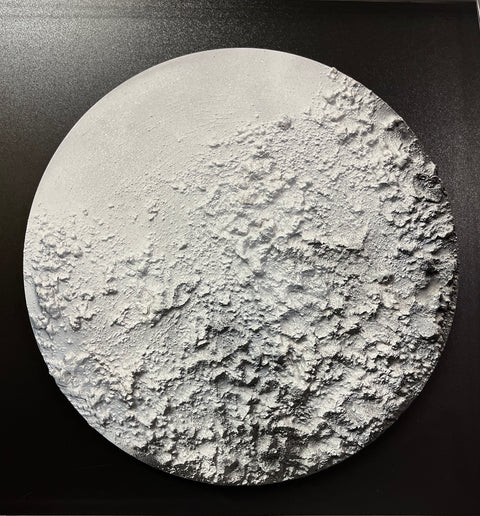 Paola Romano - "White Moon" (40 cm diam)