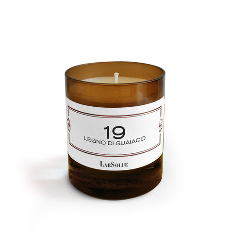 Candle - 19 Legno di Guaiaco
