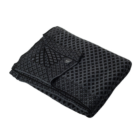 B.Knit Scared Knitted Quilt - Black / Gray