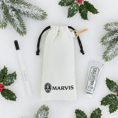 【NEW】ザ・ホワイト・ジェットセッター | THE WHITE JETSETTER